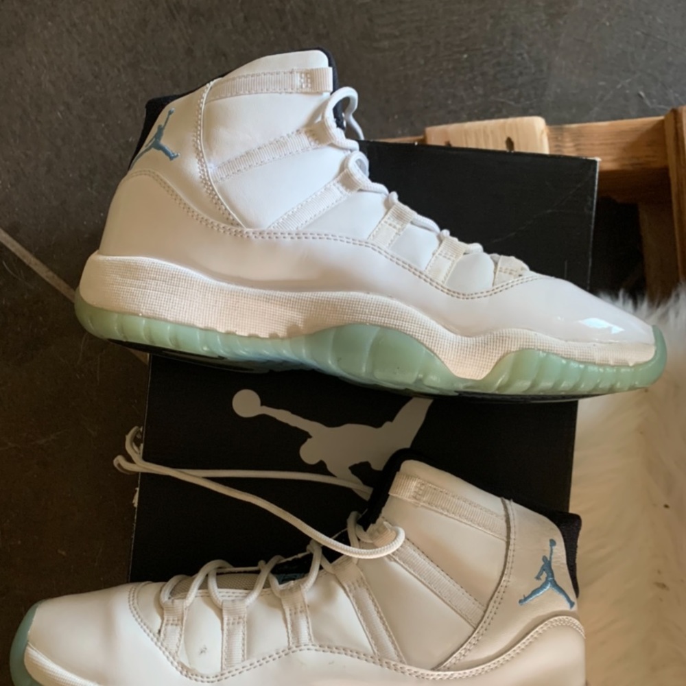 Retro 11 Legend Blue GS
